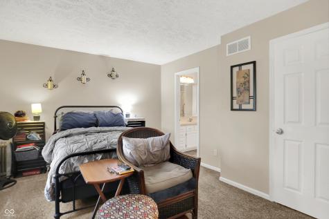 3610 Tara Court Carmel IN 46074