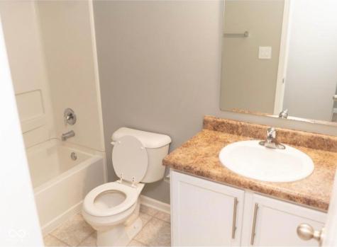 2287 Rosswood Boulevard Indianapolis IN 46229