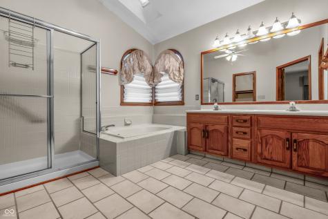 13719 Roswell Drive Carmel IN 46032