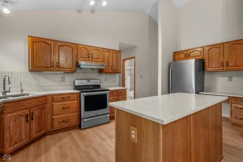 13719 Roswell Drive Carmel IN 46032