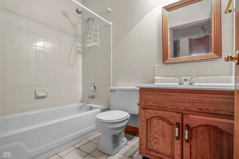 13719 Roswell Drive Carmel IN 46032