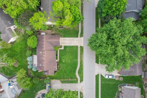 13719 Roswell Drive Carmel IN 46032