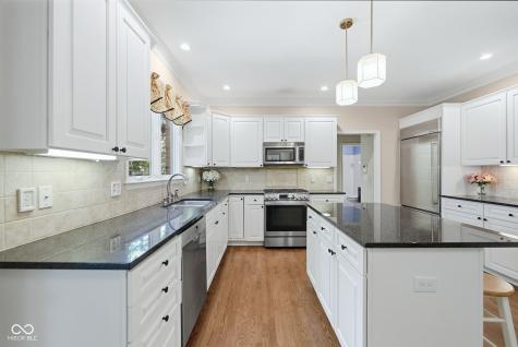 5276 Woodfield Drive S Carmel IN 46033