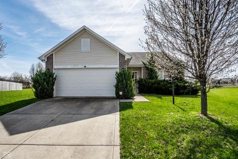 2643 Harshaw Court Indianapolis IN 46239