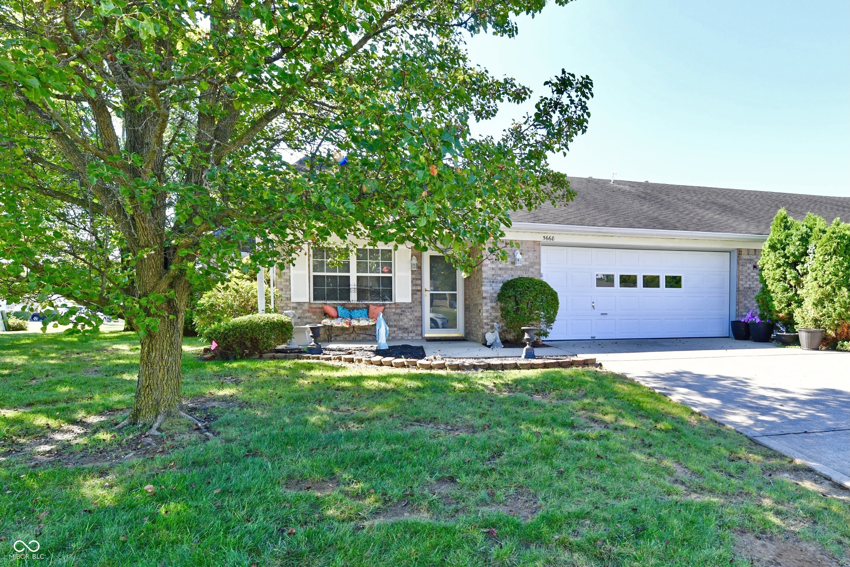 5668 Misty Ridge Circle Indianapolis IN 46237