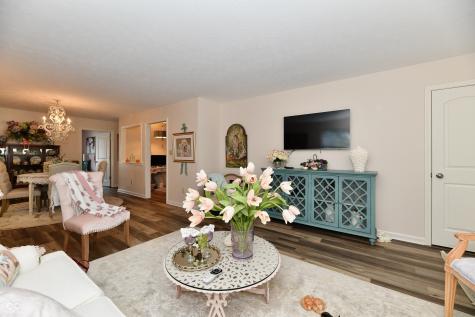 5668 Misty Ridge Circle Indianapolis IN 46237