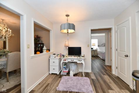 5668 Misty Ridge Circle Indianapolis IN 46237