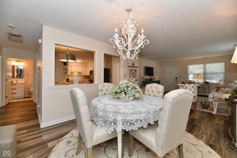 5668 Misty Ridge Circle Indianapolis IN 46237