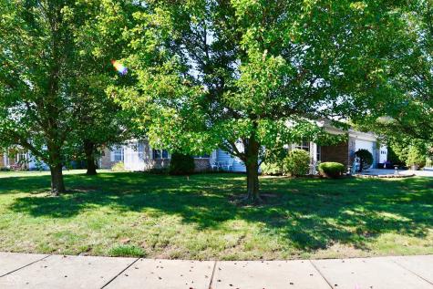 5668 Misty Ridge Circle Indianapolis IN 46237