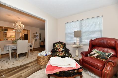 5668 Misty Ridge Circle Indianapolis IN 46237