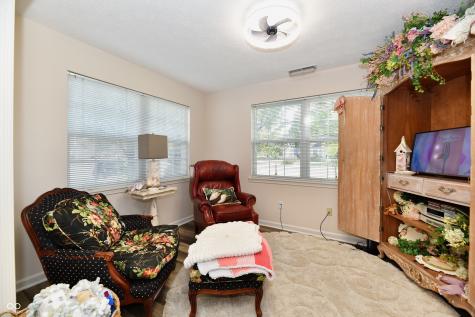 5668 Misty Ridge Circle Indianapolis IN 46237