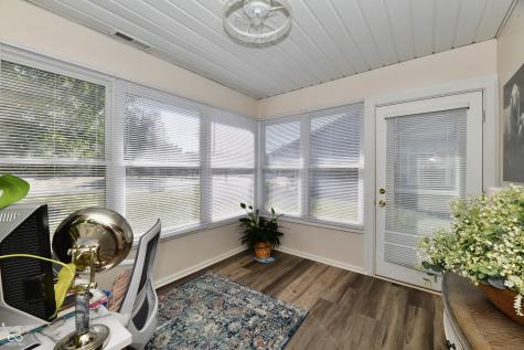 5668 Misty Ridge Circle Indianapolis IN 46237