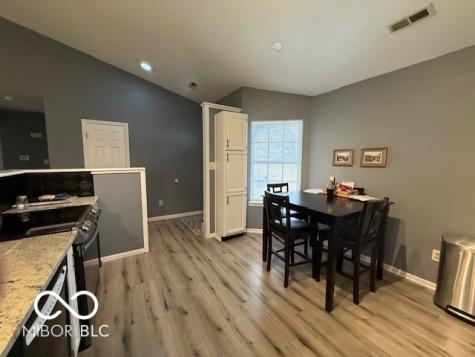 6045 Arlington Way Indianapolis IN 46237