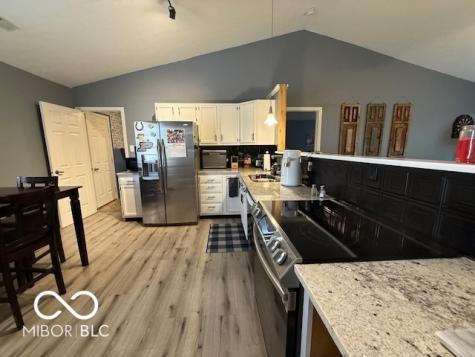 6045 Arlington Way Indianapolis IN 46237
