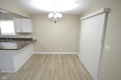 5552 Bluff View Boulevard Indianapolis IN 46217