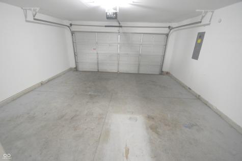 5552 Bluff View Boulevard Indianapolis IN 46217