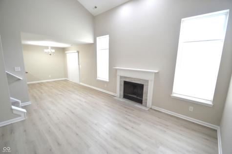 5552 Bluff View Boulevard Indianapolis IN 46217