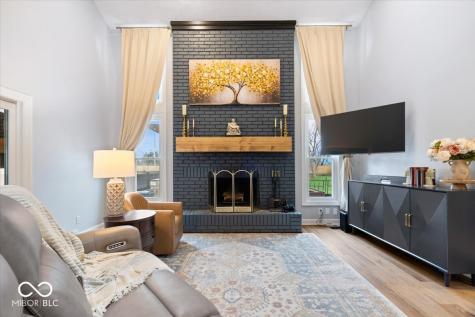 84 Glenbrook Lane Avon IN 46123