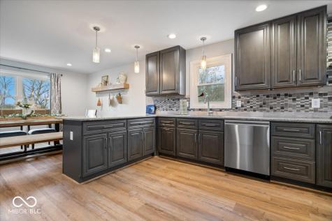 84 Glenbrook Lane Avon IN 46123
