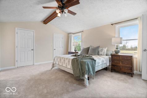 84 Glenbrook Lane Avon IN 46123