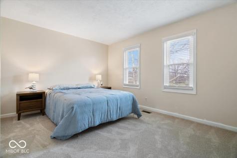 84 Glenbrook Lane Avon IN 46123