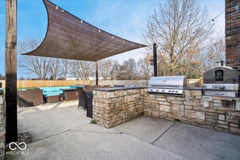 84 Glenbrook Lane Avon IN 46123
