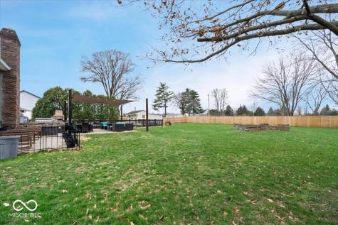 84 Glenbrook Lane Avon IN 46123