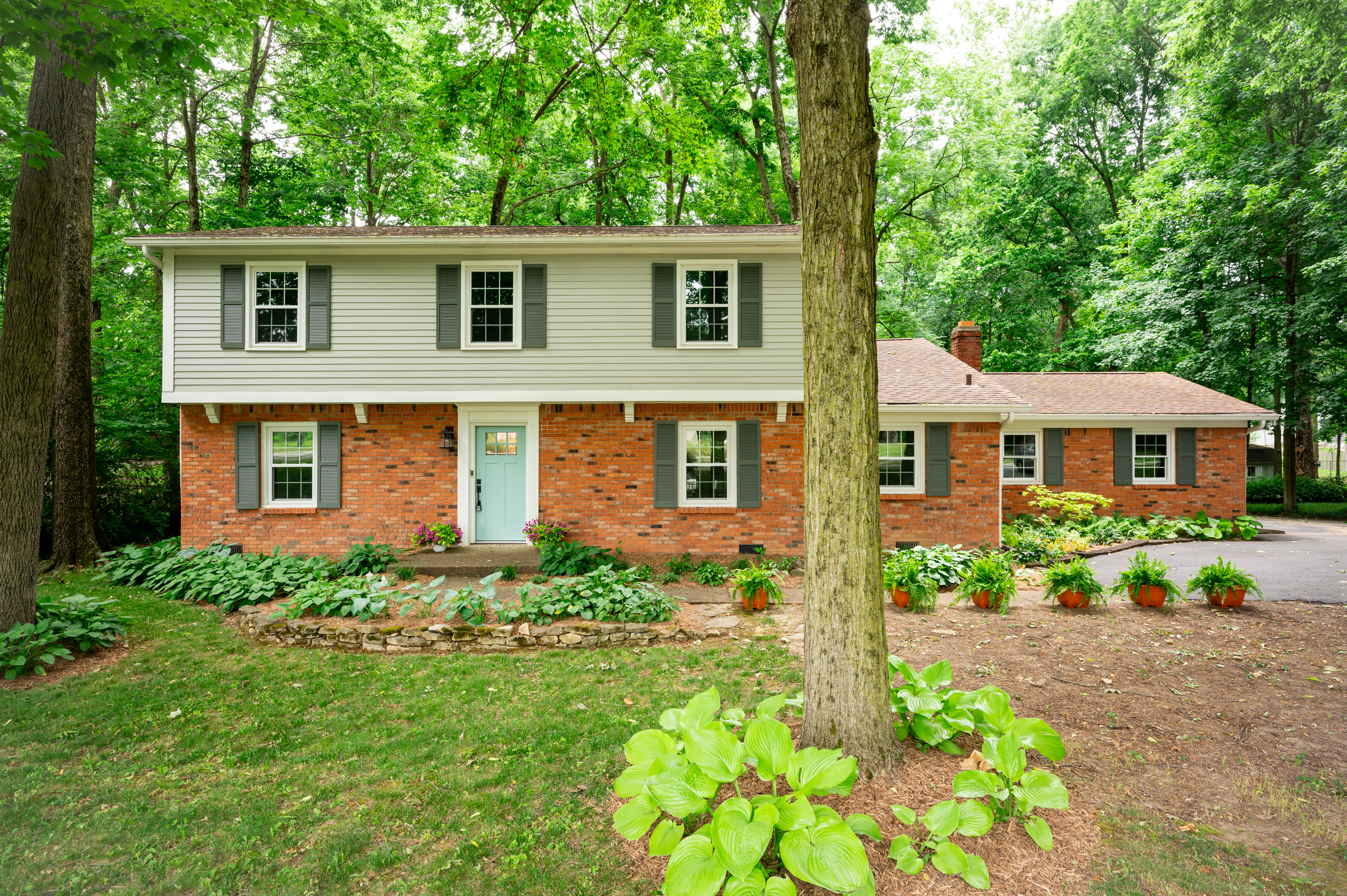3221 E 106th Street Carmel IN 46033