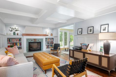 3221 E 106th Street Carmel IN 46033