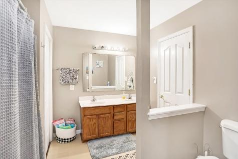 7724 Highridge Drive Indianapolis IN 46259