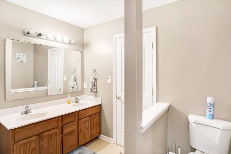 7724 Highridge Drive Indianapolis IN 46259