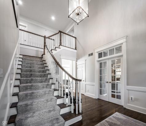 25 Monahan Road Zionsville IN 46077