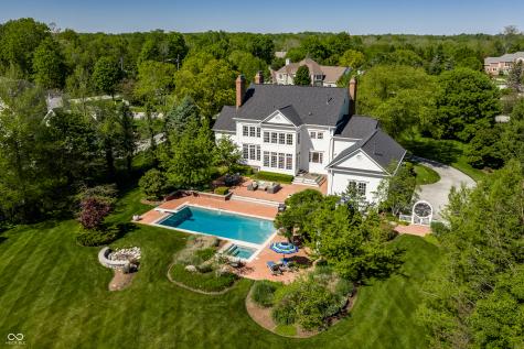25 Monahan Road Zionsville IN 46077