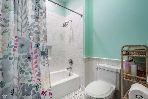 25 Monahan Road Zionsville IN 46077