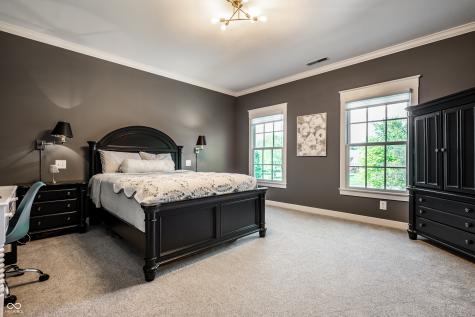 25 Monahan Road Zionsville IN 46077