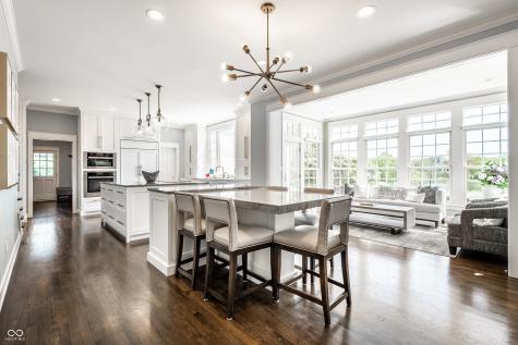 25 Monahan Road Zionsville IN 46077