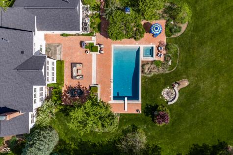 25 Monahan Road Zionsville IN 46077