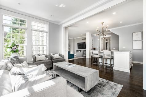 25 Monahan Road Zionsville IN 46077