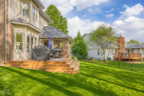 6075 Chinkapin Drive Columbus IN 47201