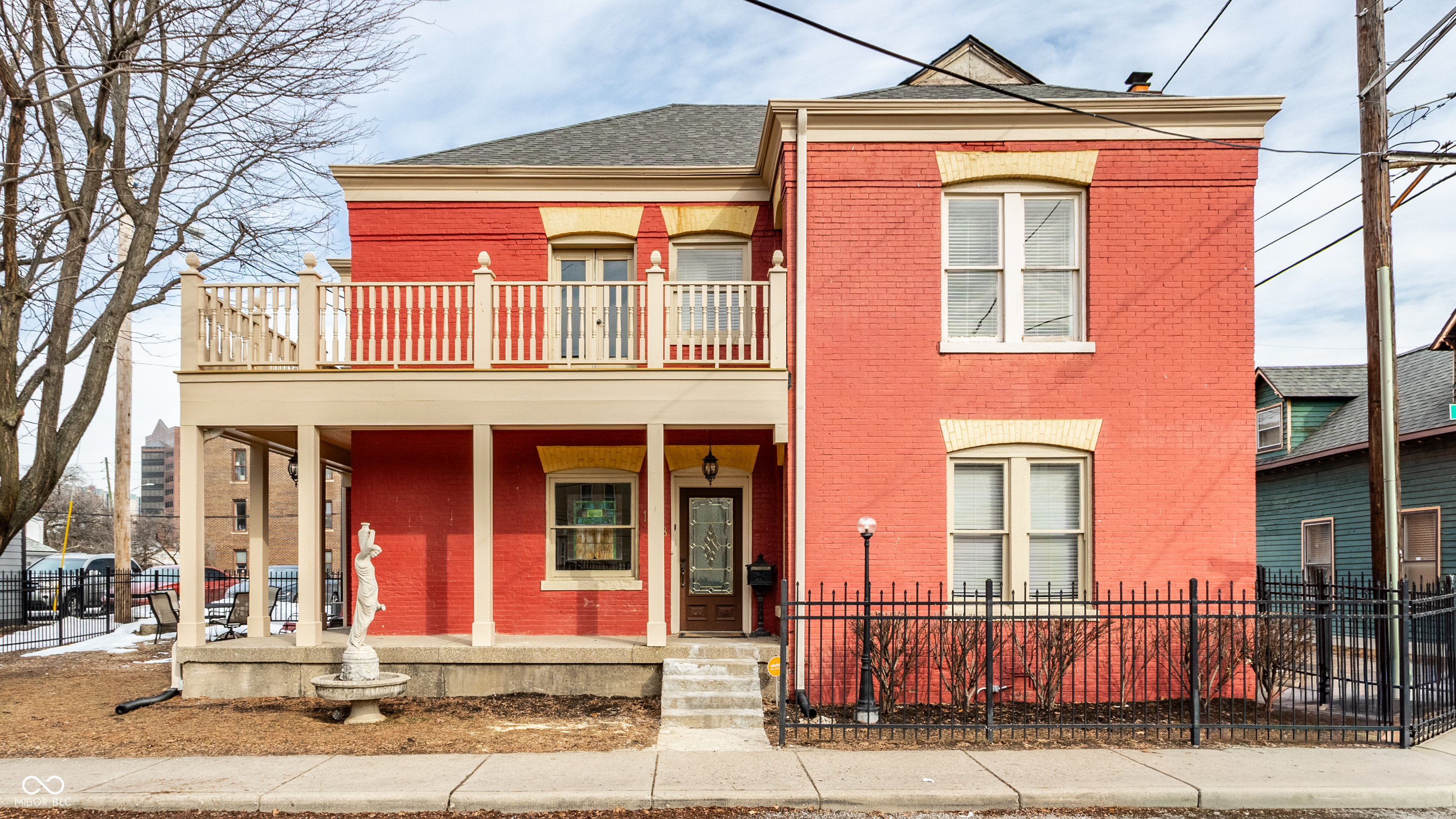 108 E 9th Street Indianapolis IN 46204