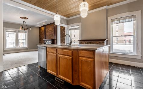 108 E 9th Street Indianapolis IN 46204
