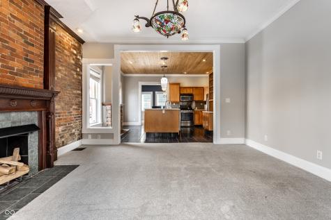 108 E 9th Street Indianapolis IN 46204