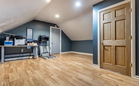 108 E 9th Street Indianapolis IN 46204