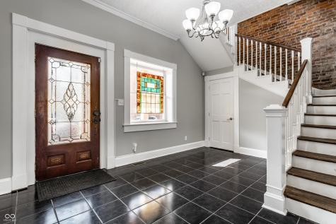 108 E 9th Street Indianapolis IN 46204