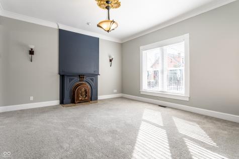 108 E 9th Street Indianapolis IN 46204