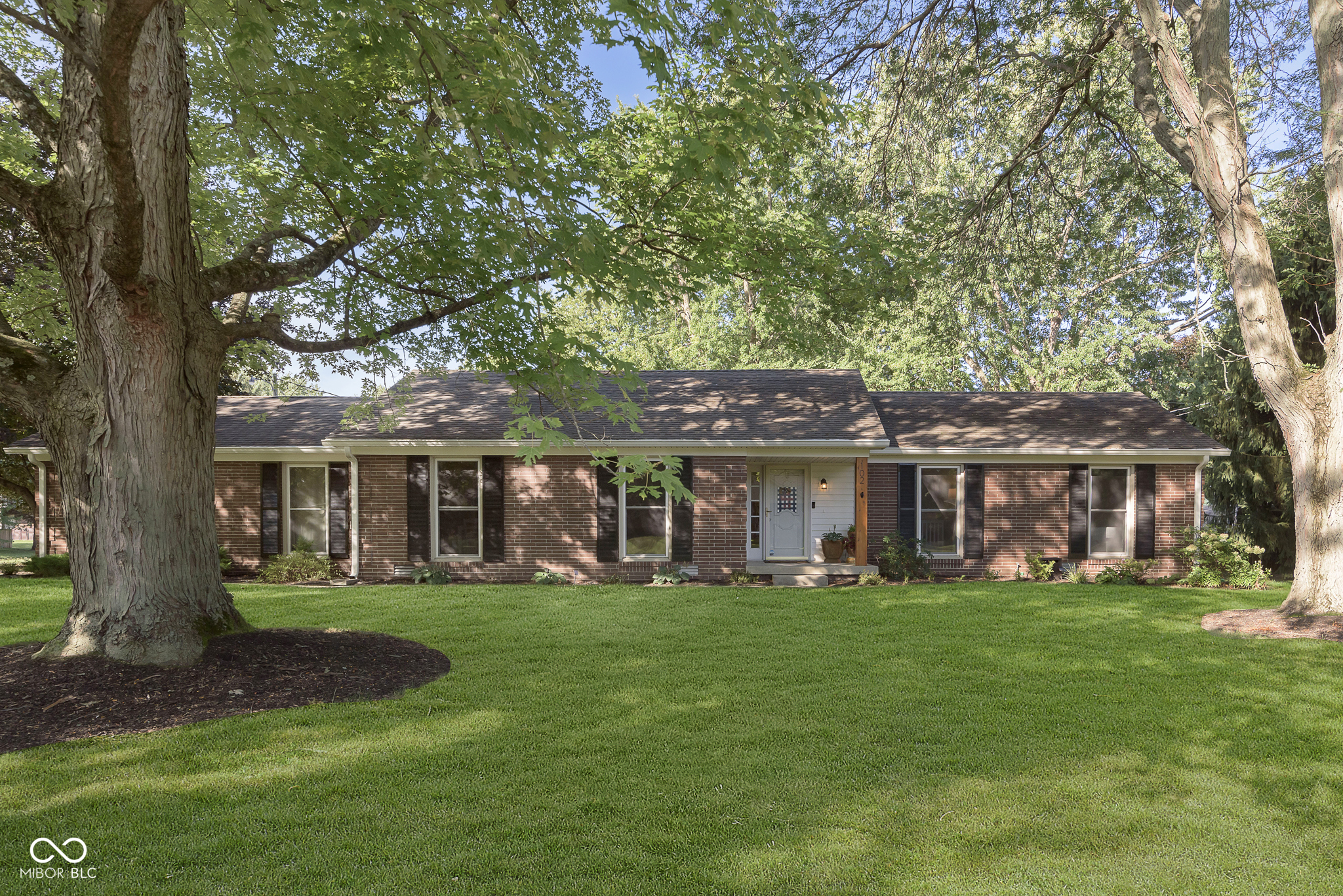 102 N Restin Road Greenwood IN 46142