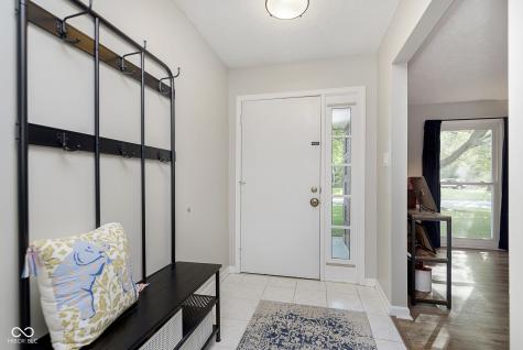 102 N Restin Road Greenwood IN 46142