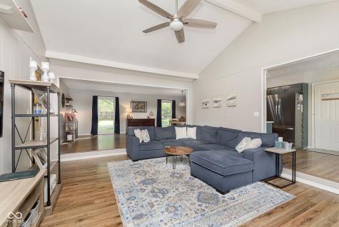 102 N Restin Road Greenwood IN 46142