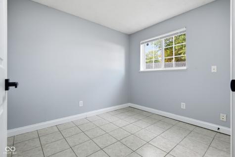 8312 Devonshire Road Columbus IN 47201