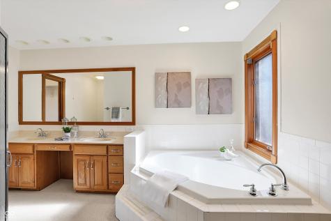 7905 Traders Hollow Lane Indianapolis IN 46278